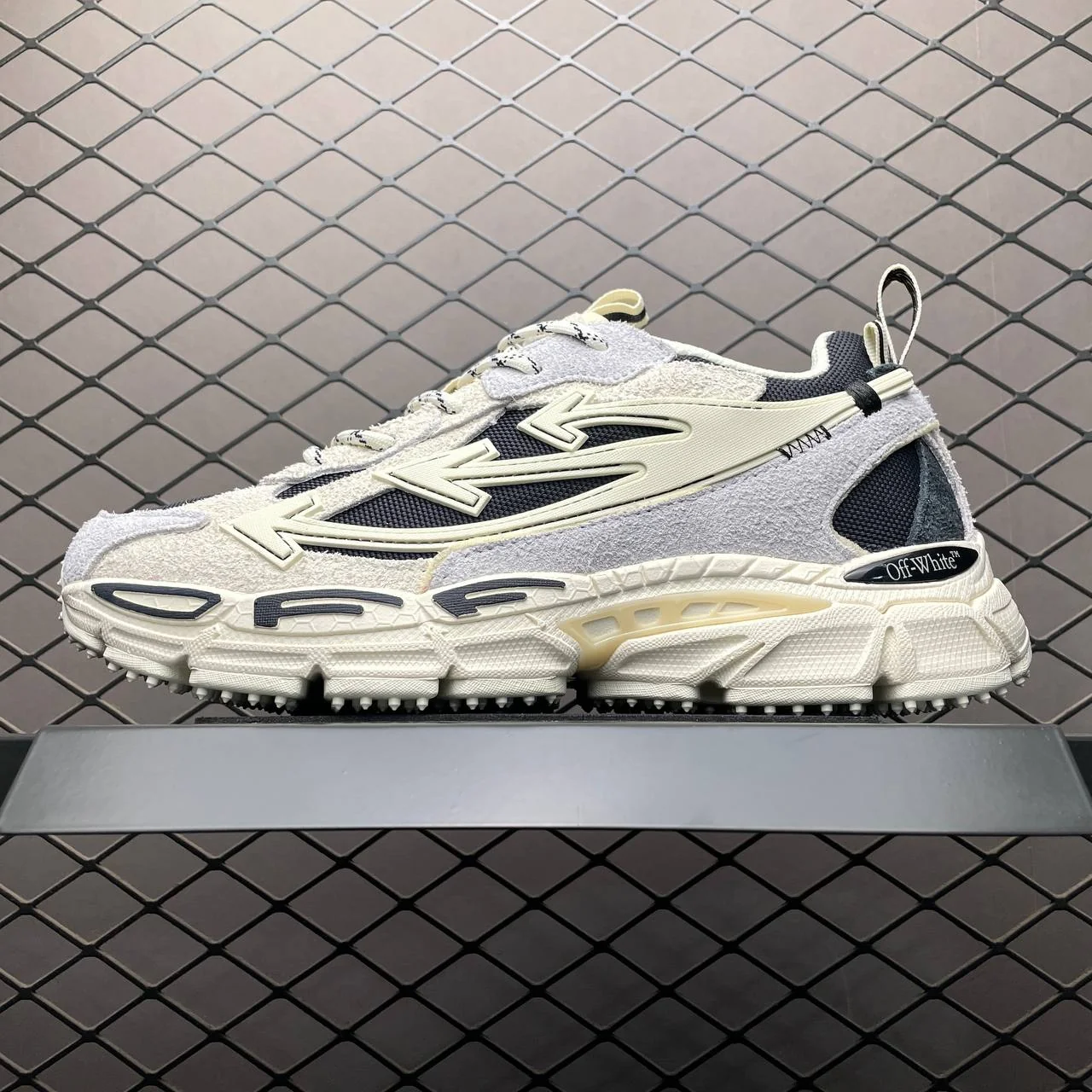 Кросівки - Off White